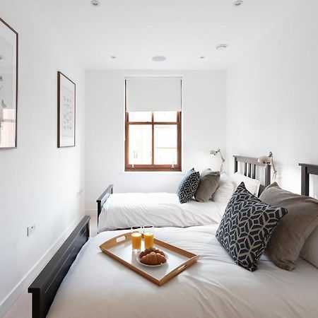Hampden Apartments - The Charles Виндзор Экстерьер фото