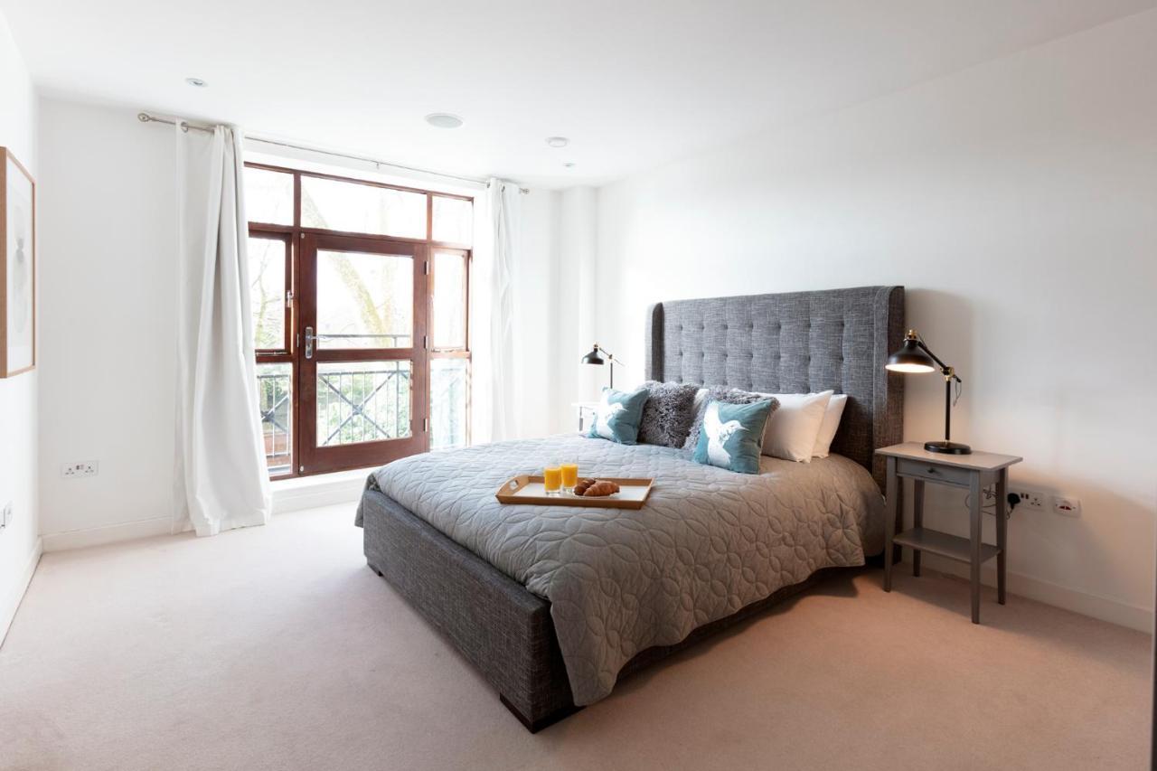 Hampden Apartments - The Charles Виндзор Экстерьер фото